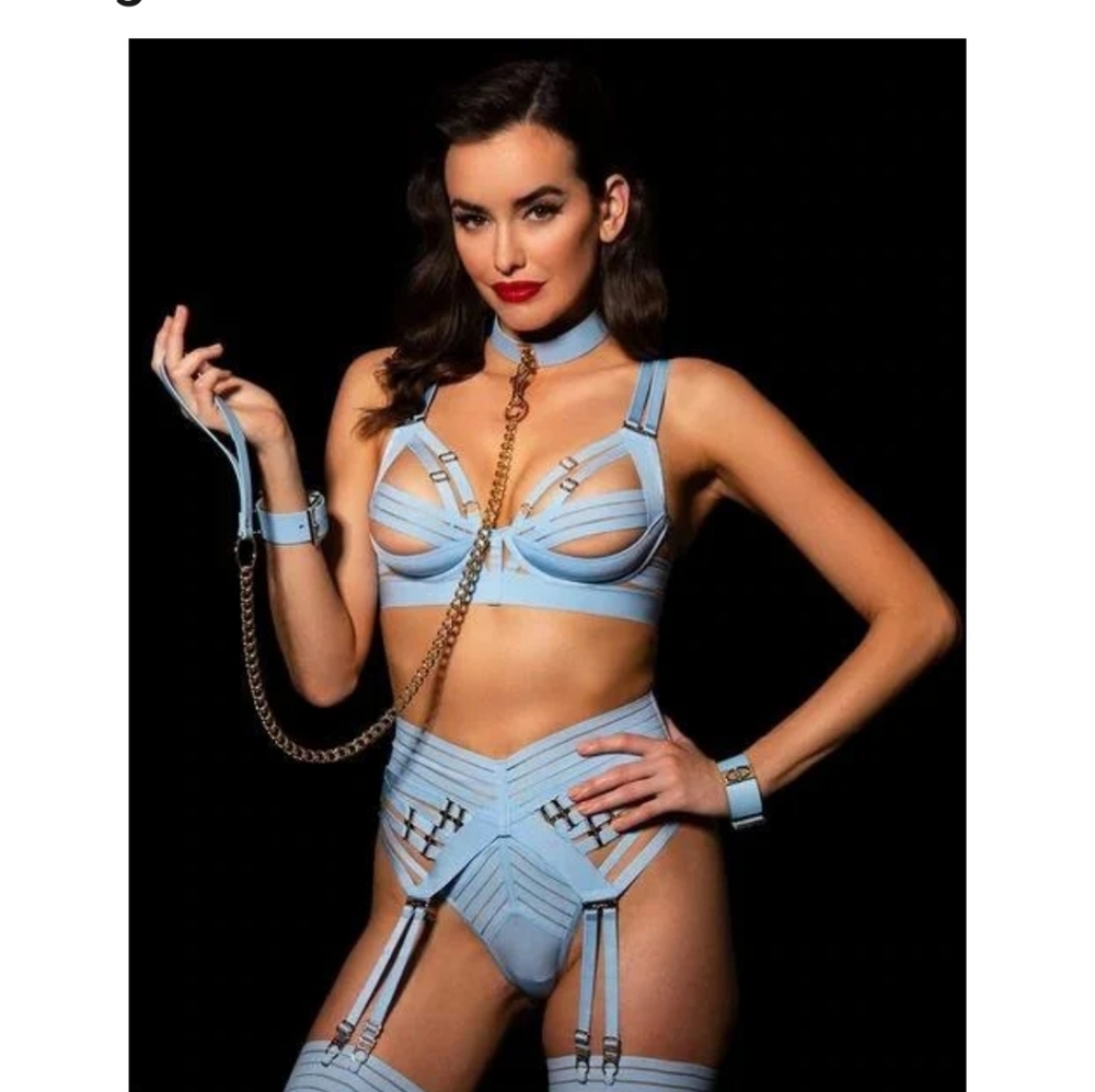 honey birdette bra  use 1 time like new size 38D